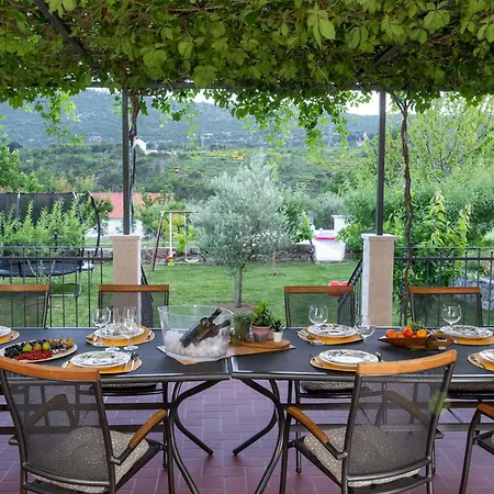 Eleona With Private Pool And Garden *